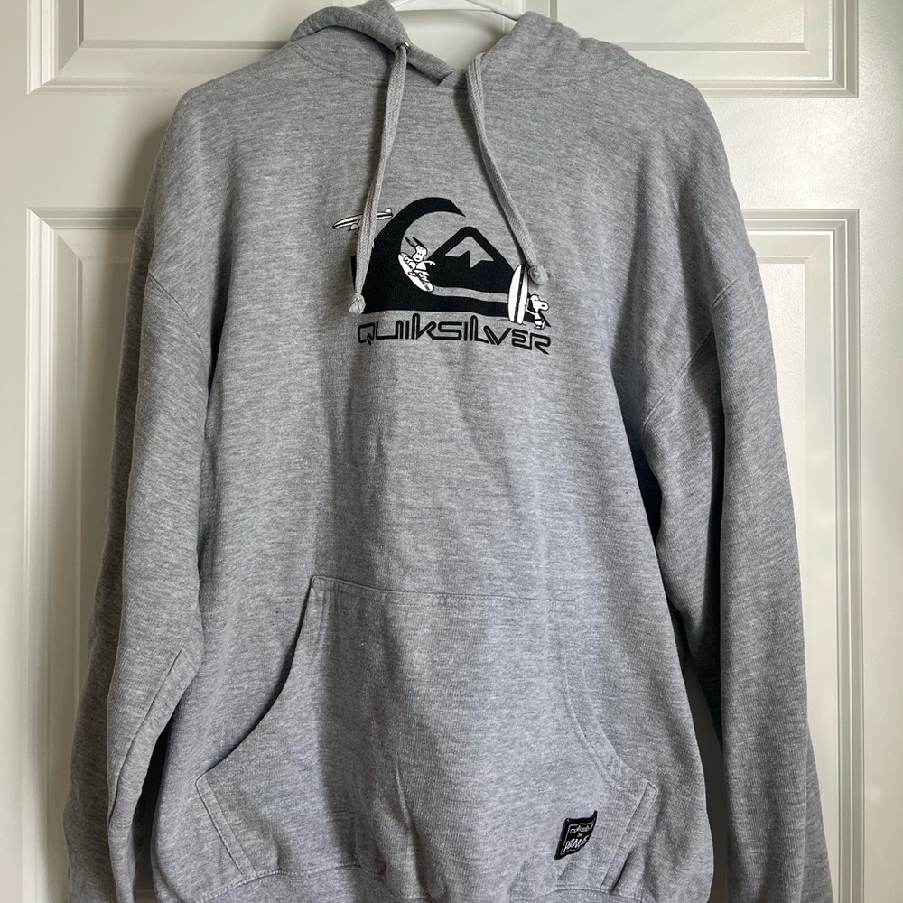 SPECIAL EDITION SNOOPY QUICKSILVER HOODIE